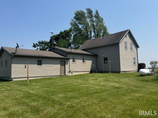 11748 W 450 N, House other with 3 bedrooms, 2 bathrooms and null parking in Cromwell IN | Image 28