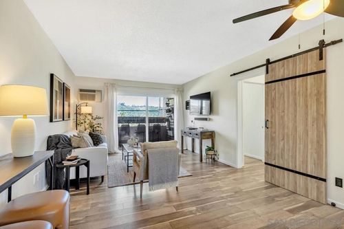 305b-6725 Mission Gorge Pl, San Diego, CA, 92120-4106 | Card Image