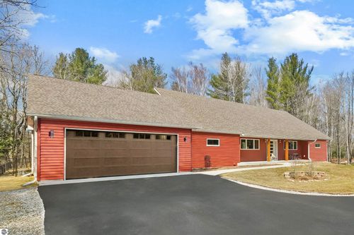 6762 Pierce Road, Kingsley, MI, 49649 | Card Image