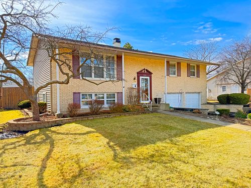 855 E Patten Dr, Palatine, IL, 60074-7131 | Card Image