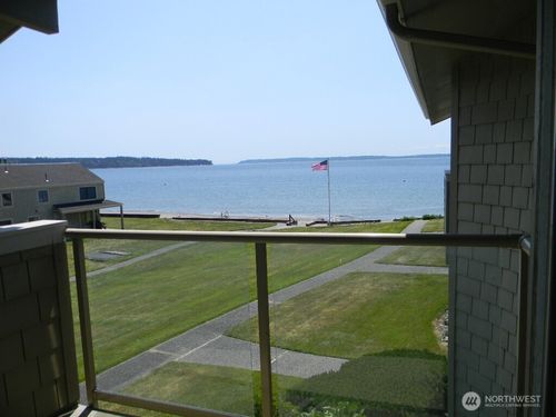 apt-203-816 Old Beach Rd, Freeland, WA, 98249-8742 | Card Image
