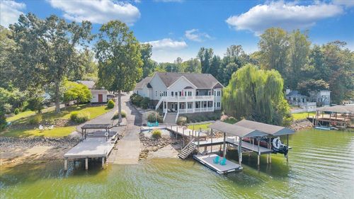 3020 Northridge Rd, Hardy, VA, 24101-2746 | Card Image