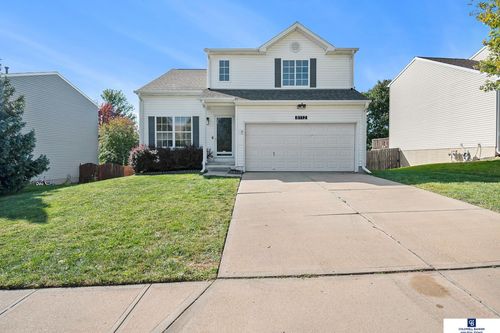 8112 N 153rd St, Bennington, NE, 68007-1452 | Card Image