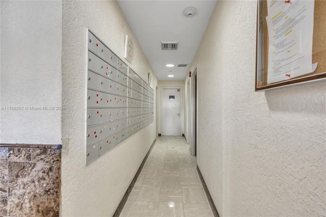 APT-1804 - 3031 N Ocean Blvd, Condo with 2 bedrooms, 2 bathrooms and null parking in Fort Lauderdale FL | Image 24