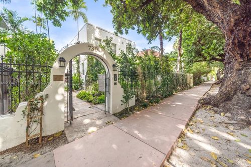 1-726 Meridian Ave, Miami Beach, FL, 33139-6115 | Card Image