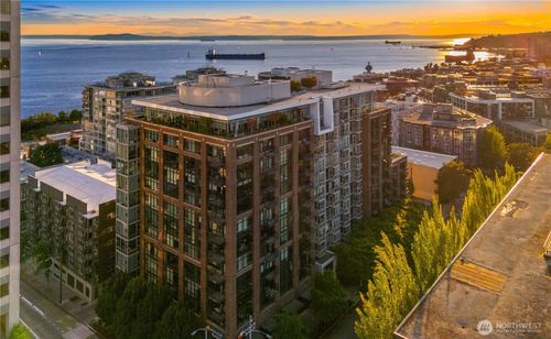 unit-1120-2911 2nd Ave, Seattle, WA, 98121-3056 | Card Image