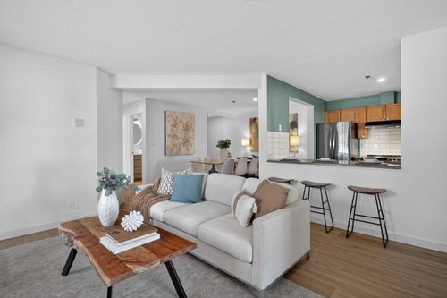 111-1415 17 St Se, Calgary, AB, T2G3V3 | Card Image