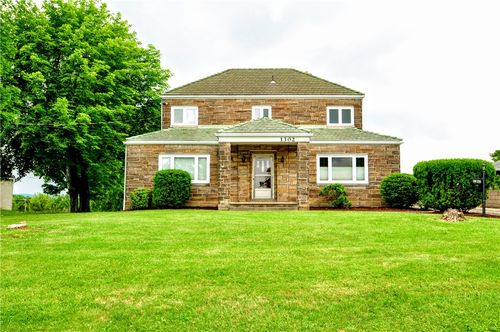 1302 Wickerham Dr, Monongahela, PA, 15063-1050 | Card Image