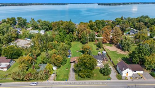 {{alt}} | Card Image