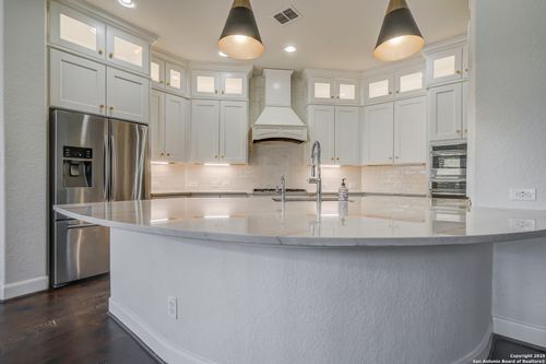 29138 Tivoli Way, Fair Oaks Ranch, TX, 78015-4991 | Card Image