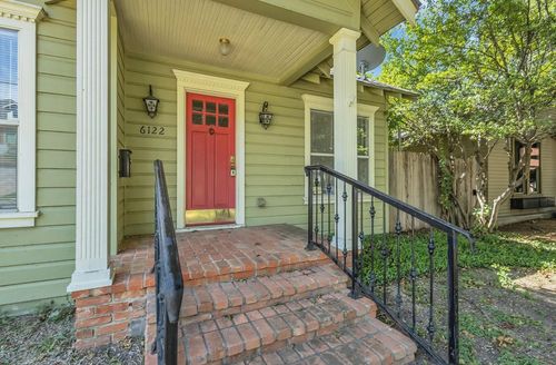 6122 Tremont St, Dallas, TX, 75214-4556 | Card Image