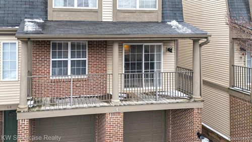 11-614 Napa Valley Dr, Milford, MI, 48381-1059 | Card Image