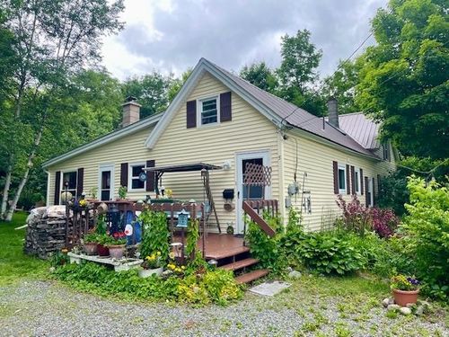 5 Bell St, Gorham, NH, 03581-1303 | Card Image