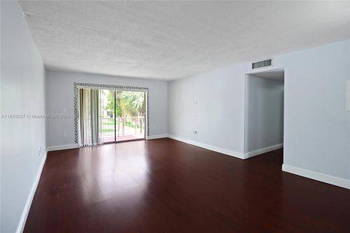 apt-227-13700 Sw 62nd St, Miami, FL, 33183-2047 | Card Image