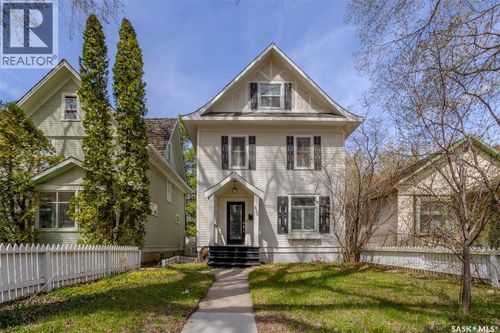 515 9th St E, Saskatoon, SK, S7N0A9 | Card Image