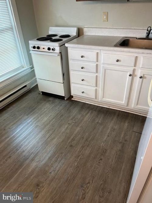 apt-3-1134 W King St, YORK, PA, 17404-3499 | Card Image