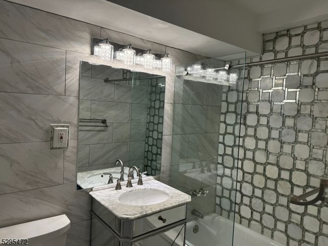 APT-10H - 285 Aycrigg Ave, Townhouse with 1 bedrooms, 1 bathrooms and null parking in Passaic NJ | Image 12