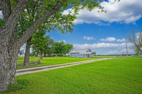 15989 State Highway 30, Richards, TX, 77873 | Card Image