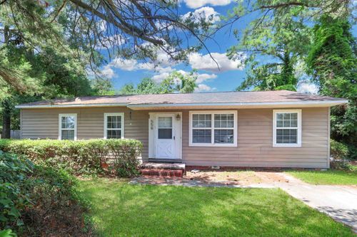 558 Cedar Dr, Myrtle Beach, SC, 29577-4308 | Card Image
