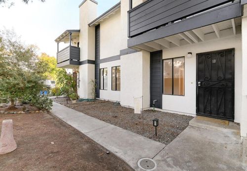 unit-b-5865 Reo Ter, San Diego, CA, 92139-3570 | Card Image