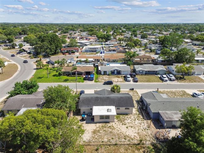 7535 Christina Ln, House other with 4 bedrooms, 2 bathrooms and null parking in PORT RICHEY FL | Image 51