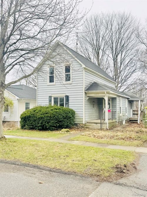 531 East St, Milford, MI, 48381-1635 | Card Image