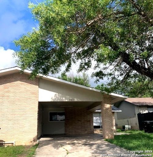 9815 Conbes Dr, San Antonio, TX, 78216-3734 | Card Image