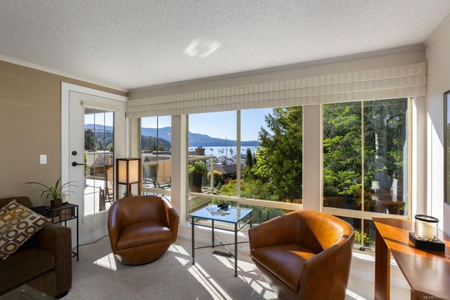 927 - 6880 Wallace Dr, Townhouse with 2 bedrooms, 3 bathrooms and 2 parking in Brentwood Bay BC | Image 10