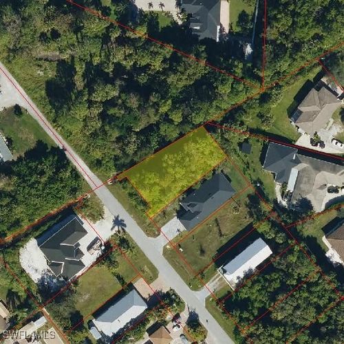 188 6th St, Naples, FL, 34113-8538 | Card Image