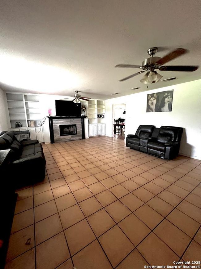 431 Shaver Rd, House other with 4 bedrooms, 3 bathrooms and null parking in Aransas Pass TX | Image 4