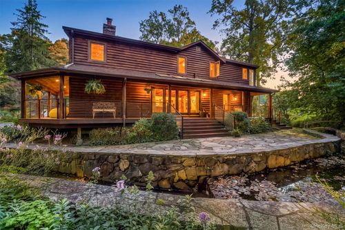 56 Twin Ridges Rd, Ossining, NY, 10562-1326 | Card Image