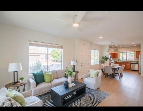 40130 N Thunder Hills Ct, Phoenix, AZ, 85086-2993 | Card Image