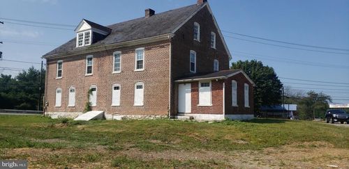 524 Gap Newport Pike, AVONDALE, PA, 19311-9543 | Card Image