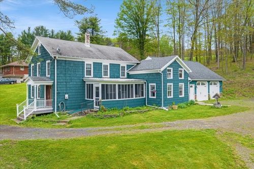 1049 Old State Rd, Binghamton, NY, 13904-3006 | Card Image