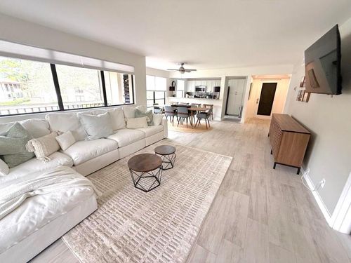 616-616 Brackenwood Cv, Palm Beach Gardens, FL, 33418-9040 | Card Image