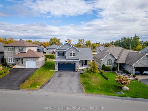 7 Jim Brownell Blvd, Long Sault, ON, K0C1P0 | Card Image