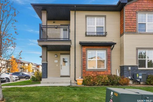 211-1015 Patrick Crescent, Saskatoon, SK, S7W0M2 | Card Image