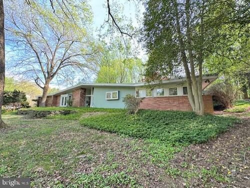 6 Branchwood Ct, PIKESVILLE, MD, 21208-3301 | Card Image