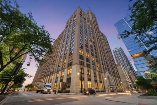 913-680 Lake Shore Dr, Chicago, IL, 60611-4415 | Card Image