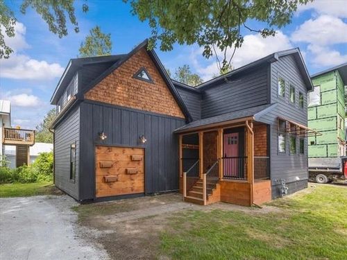 97 School St, Enosburg Falls, VT, 05450 | Card Image