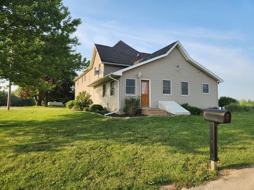 1823 Coleta Rd, MILLEDGEVILLE, IL, 61051-9234 | Card Image