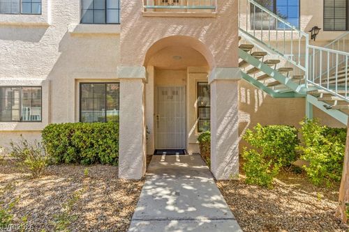102-4881 S Torrey Pines Dr, Las Vegas, NV, 89103-4575 | Card Image