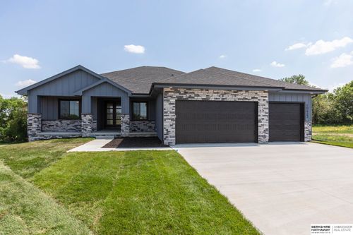 7659 Swallowtail Street, Papillion, NE, 68046 | Card Image