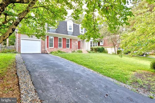 7808 Tower Woods Dr, SPRINGFIELD, VA, 22153-2245 | Card Image