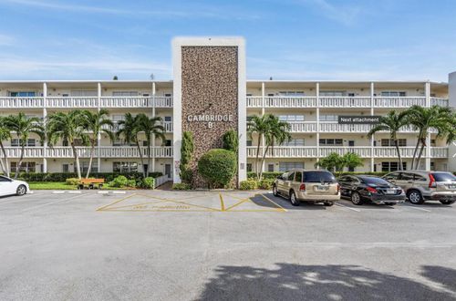 1038 Cambridge Dr, Deerfield Beach, FL, 33442 | Card Image