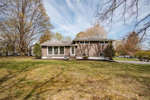 100 Cutler Dr, Syracuse, NY, 13219-2700 | Card Image