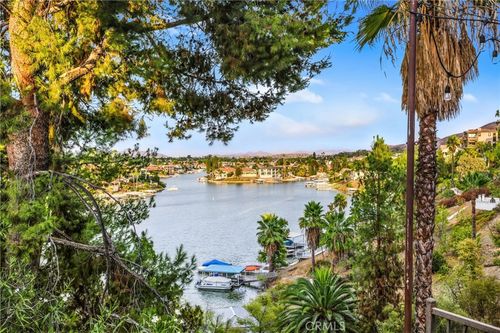 22410 Canyon Lake Dr S, Canyon Lake, CA, 92587-7559 | Card Image