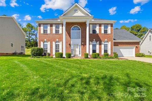 5710 Underwood Ave, Charlotte, NC, 28213-3864 | Card Image