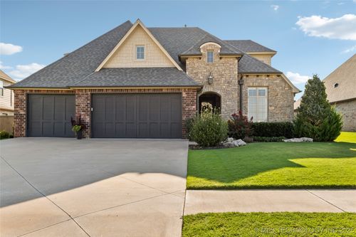 12923 2nd Pl, Jenks, OK, 74037-2828 | Card Image