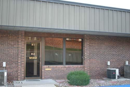 k-1-915 Southwest Blvd, Jefferson City, MO, 65109-5014 | Card Image